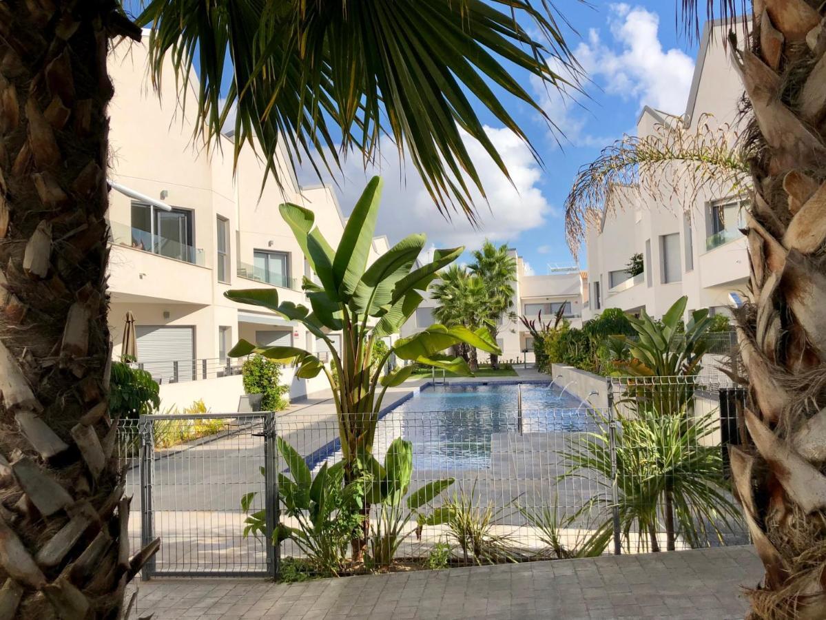 Villa Amalia 54 ตอร์เรเวียคา ภายนอก รูปภาพ